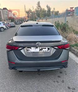 نيسان سنترا